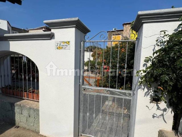 Villa Indipendente in affitto a Cuotto, Forio