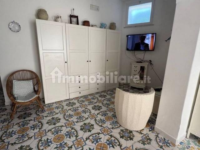 Villa Indipendente in affitto a Cuotto, Forio