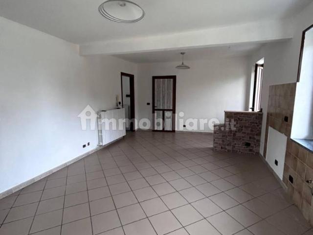 Villa Indipendente in affitto a Famolasco, Piemonte