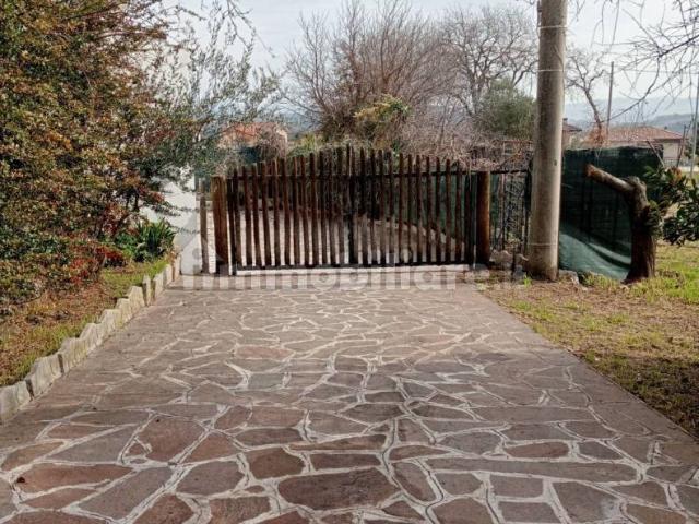 Villa Indipendente in affitto a San Giovanni, Campobasso