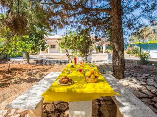 Villa Indipendente in affitto a Puglia, Brindisi
