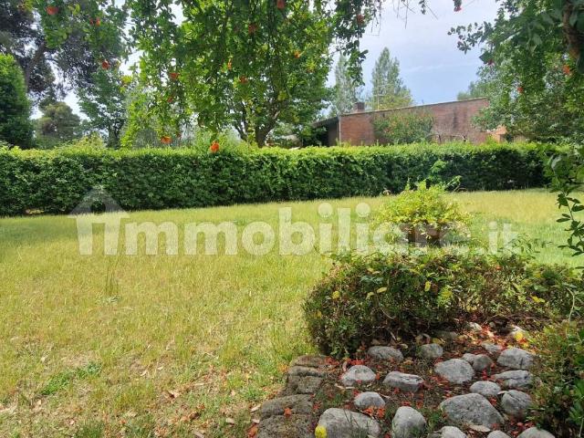 Villa Indipendente in affitto a Lido di Latina, Latina