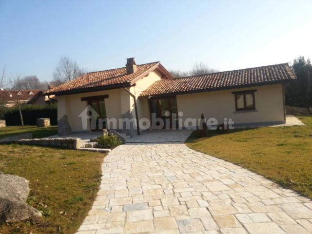 Villa Indipendente in affitto a Patrica, Lazio
