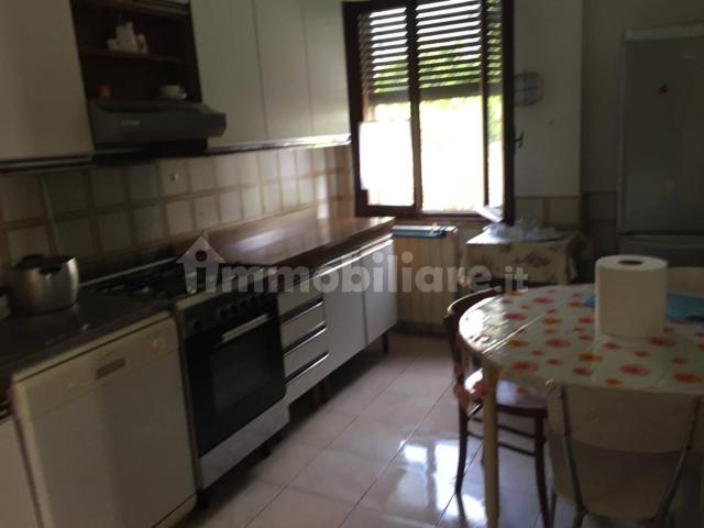 Villa Indipendente in affitto a Santa Croce Di Magliano, Molise