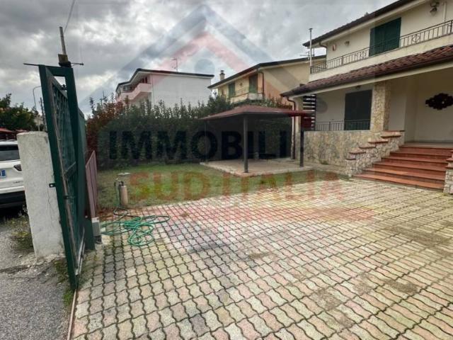Villa Indipendente in affitto a Scafati, Campania
