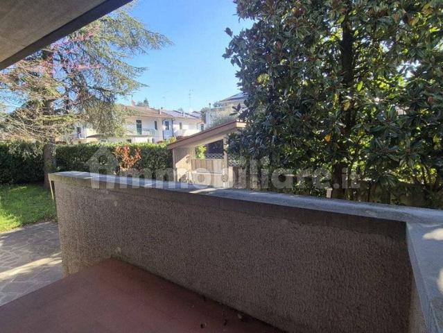 Villa Indipendente in affitto a Lesignana, Modena