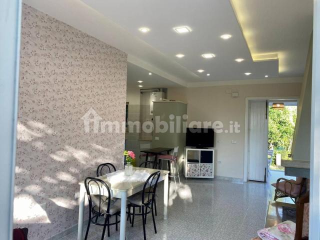 Villa Indipendente in affitto a Piemonte, Asti