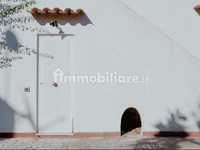 Villa Indipendente in affitto a Belvedere d'Ulisse, Sabaudia