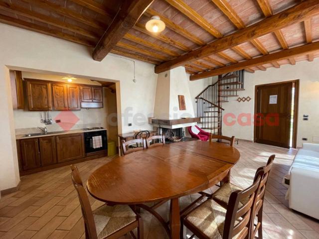 Villa Indipendente in affitto a Magione, Umbria