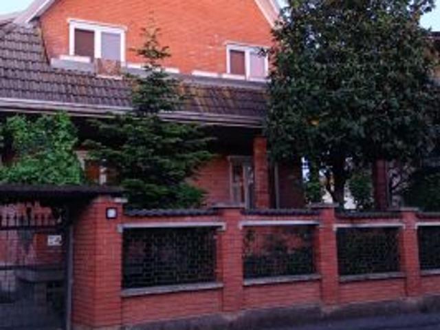 Villa Indipendente in affitto a Limbiate