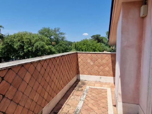 Villa Indipendente in affitto a Spinaceto, Roma Capitale