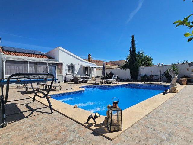 Chalet en venta en Huércal-overa, Andalucía
