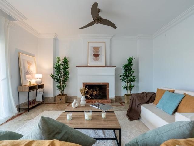 Chalet en venta en Rio Real, Costa del Sol Occidental