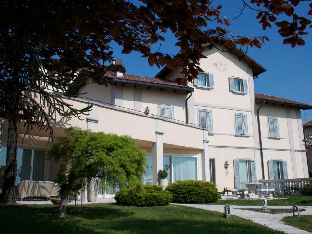 Villa Indipendente in vendita a Casternago, Olgiate Molgora