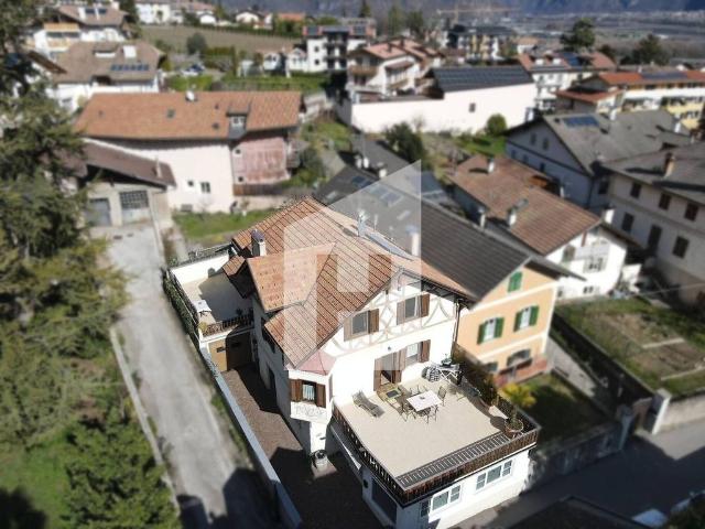 Villa Indipendente in vendita a Überetsch-Unterland - Oltradige-Bassa Atesina, Termeno - Tramin