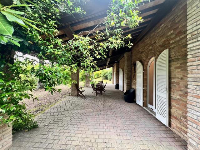 Casa in vendita a Marche, Pesaro E Urbino