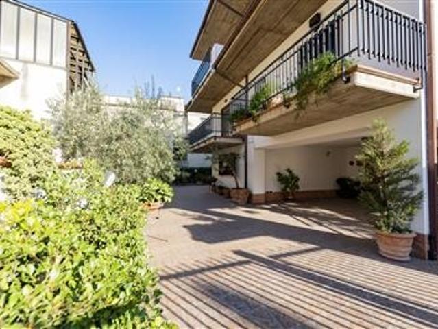 Villa Indipendente in vendita a Ciafalone, Scafa