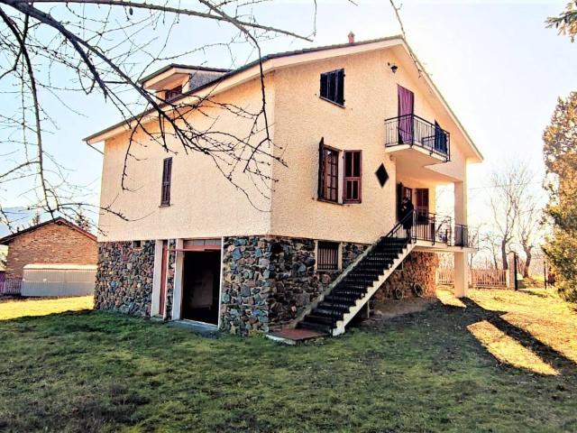 Villa Indipendente in vendita a Piemonte, Alessandria