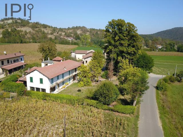Villa Indipendente in vendita a Piemonte, Alessandria