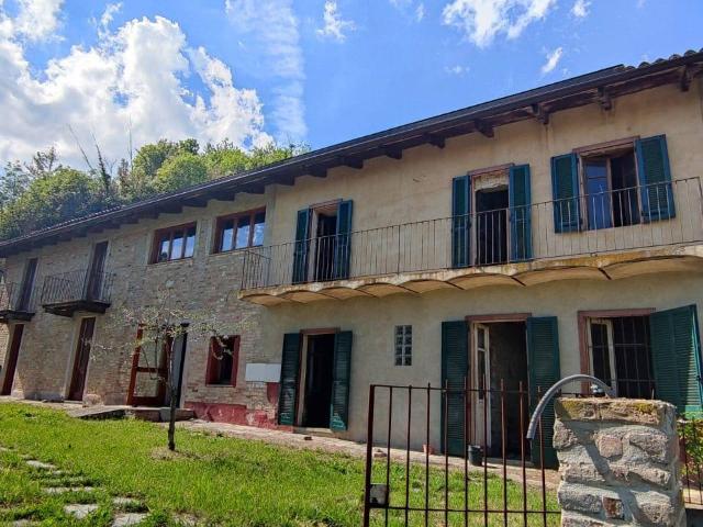 Villa Indipendente in vendita a Piemonte, Alessandria