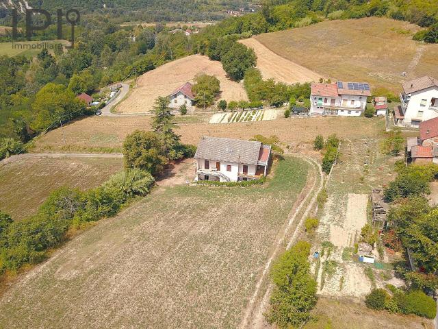 Villa Indipendente in vendita a Piemonte, Alessandria