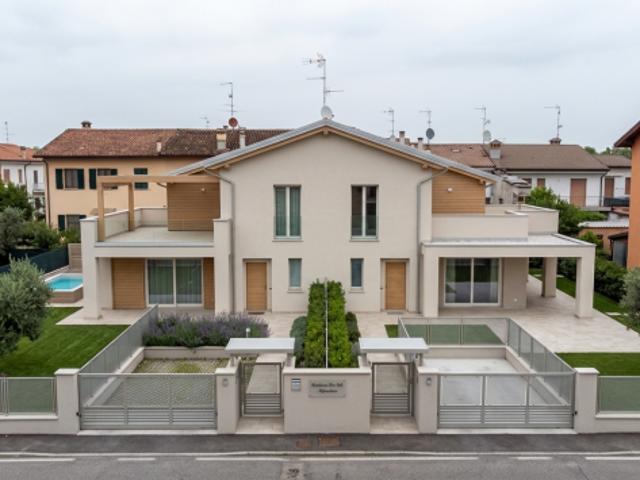 Villa Indipendente in vendita a Ghedi, Lombardia