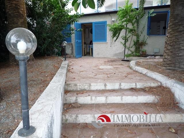 Villa Indipendente in vendita a Calabria, Reggio Calabria