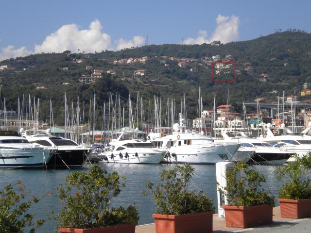 Villa Indipendente in vendita a Castagnabuona, Varazze