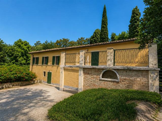 Casa in vendita a Marche, Pesaro E Urbino