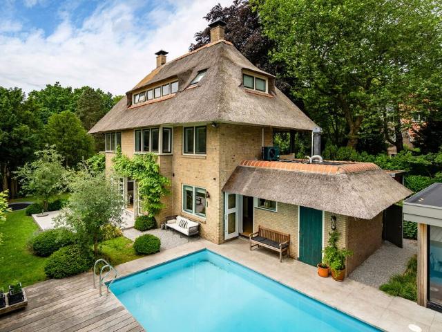 Woning te huur in Aerdenhout, Noord Holland