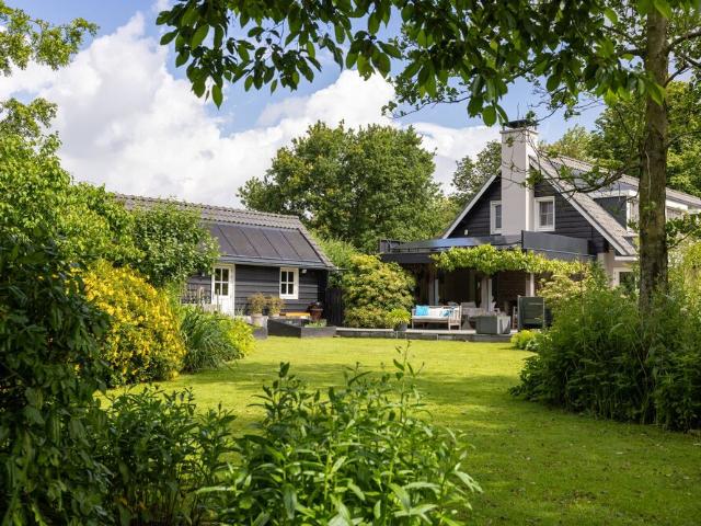 Eengezinswoning te huur in Waverveen, Utrecht