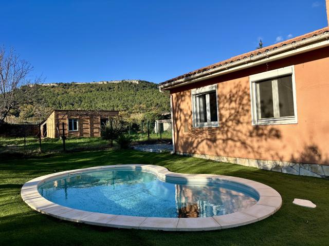 Villa vente à Nîmes, Laudun-l'ardoise