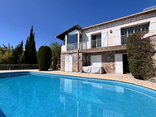 Maison vente à Arrondissement de Draguignan, Saint-raphaël