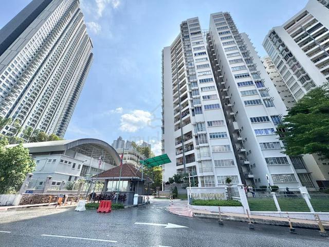 Condominium for sale in Country Heights Damansara, Kuala Lumpur