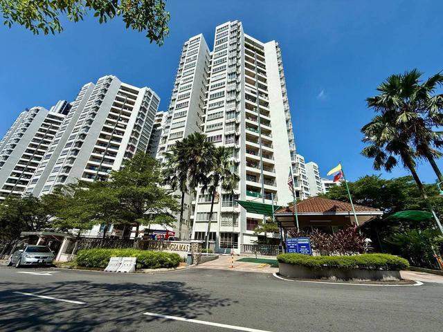 Condominium for sale in Country Heights Damansara, Kuala Lumpur