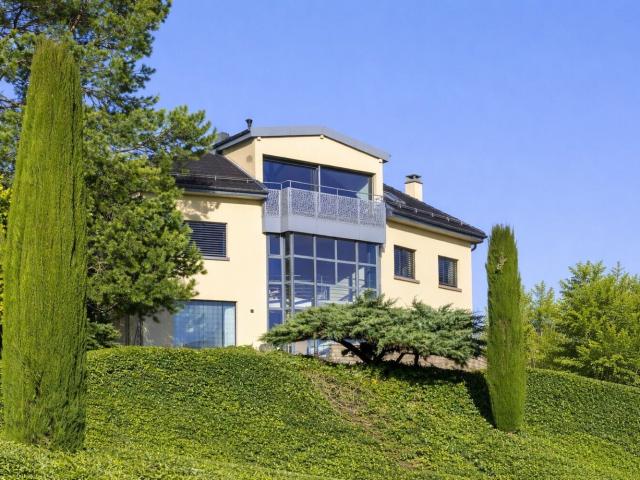 Einfamilienhaus kaufen in Préverenges, Waadt