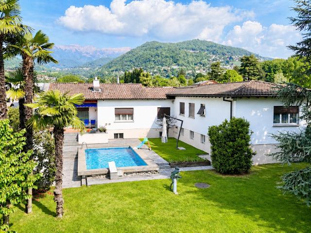 Einfamilienhaus kaufen in Caslano, Tessin