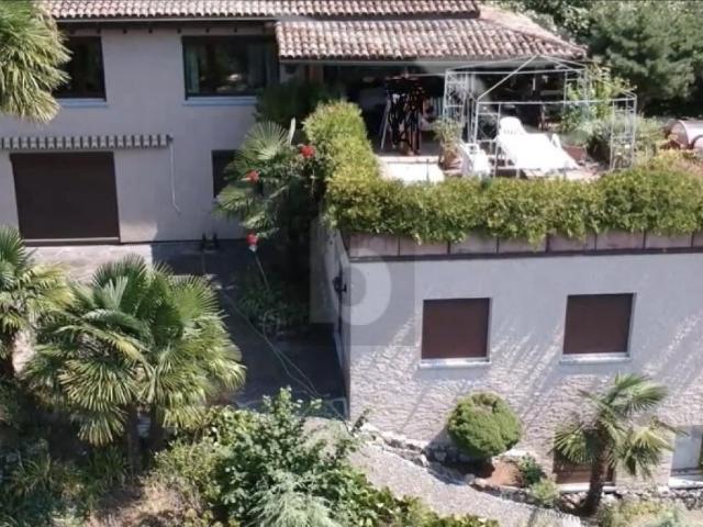 Einfamilienhaus kaufen in Aldesago, Tessin
