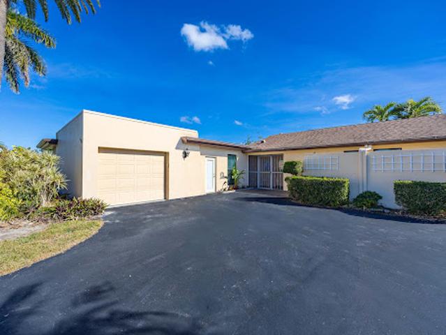 Detached House for sale in Naples, Florida