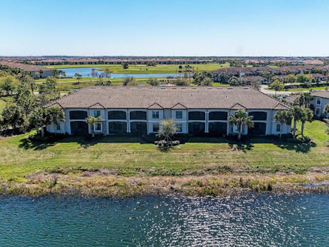 Villa for sale in Bradenton Villa for sale in Bradenton