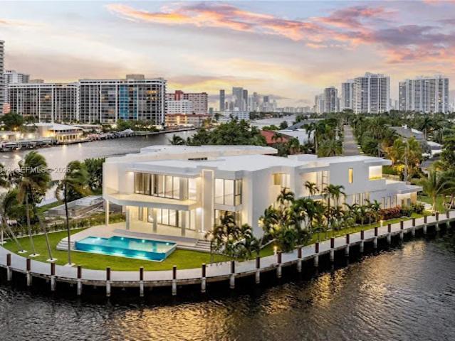 Detached House for sale in Hallandale, Florida