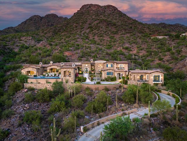 Detached House for sale in Scottsdale, Arizona