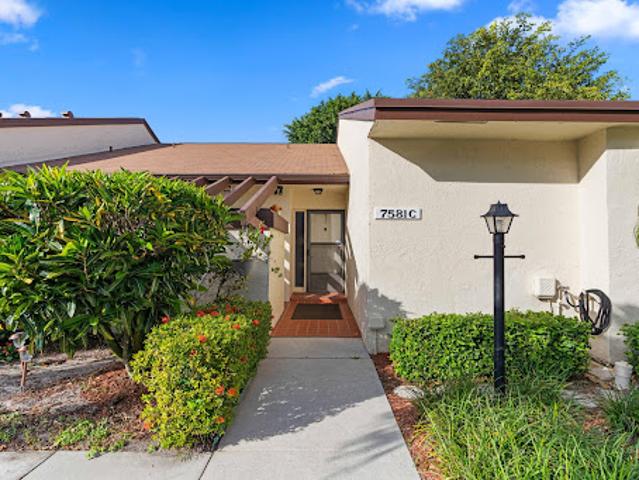 Villa for sale in Lake Worth Villa for sale in Lake Worth