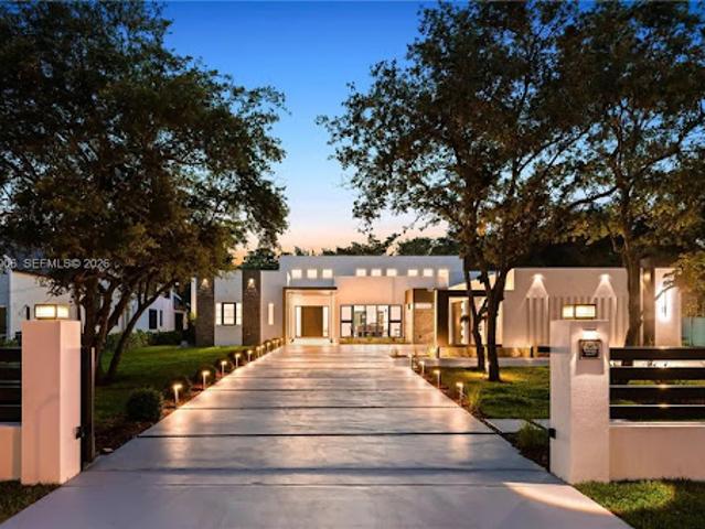 Detached House for sale in Miami, Florida