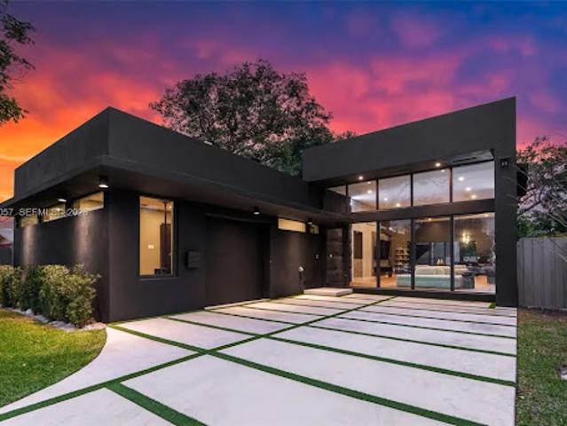 Detached House for sale in Miami, Florida