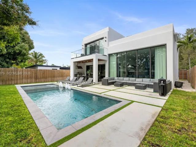 Detached House for sale in Miami, Florida