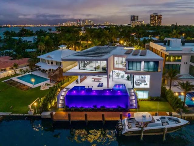 Detached House for sale in Miami, Florida