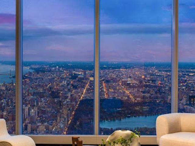 Detached House for sale in New York