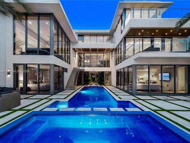 Detached House for sale in Fort Lauderdale, Broward County