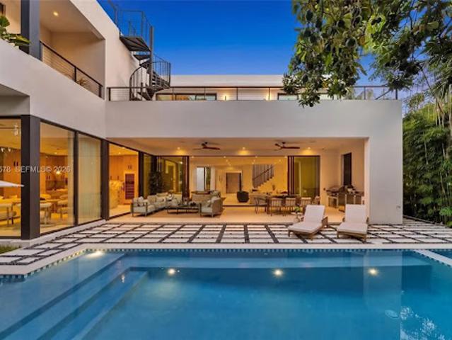 Detached House for sale in Miami, Miami-Dade County
